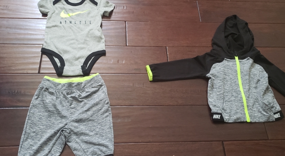 Baby  Boys Gray Black & Lime Nike 3pc
